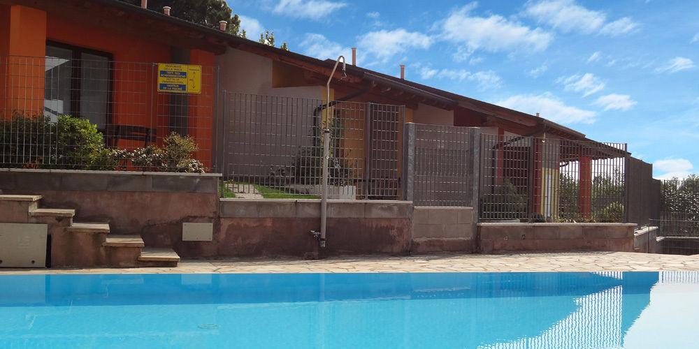 Borgo Blu Poggio Aparthotel Lazise Exterior foto