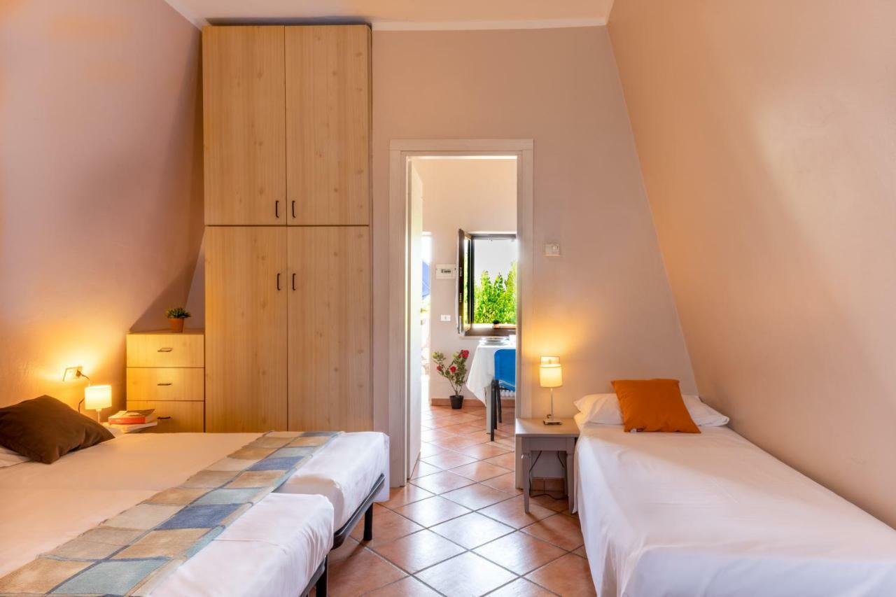 Borgo Blu Poggio Aparthotel Lazise Exterior foto