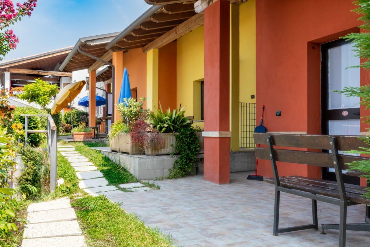 Borgo Blu Poggio Aparthotel Lazise Exterior foto